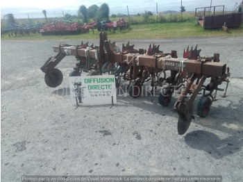 Soil tillage equipment MONOSEM