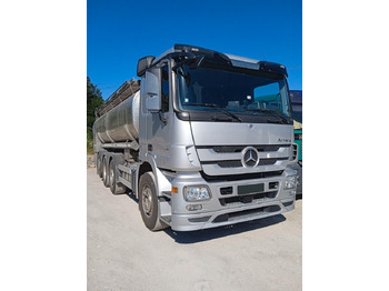 Tanker truck MERCEDES-BENZ Actros