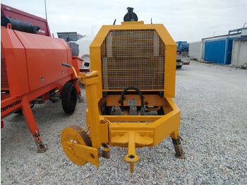 Stationary concrete pump PUTZMEISTER BSA 1407 D: picture 3