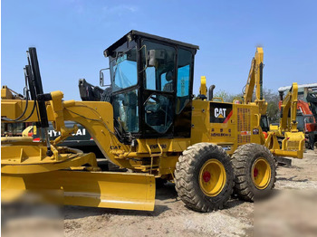 Grader CATERPILLAR 140K: picture 3