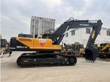 Crawler excavator HYUNDAI