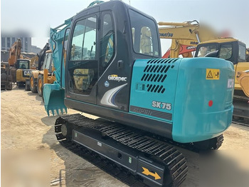 Crawler excavator KOBELCO SK75-8: picture 2