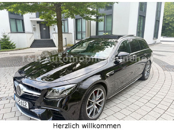 Car MERCEDES-BENZ