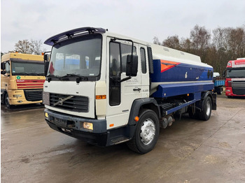 Tanker truck VOLVO FL6 220