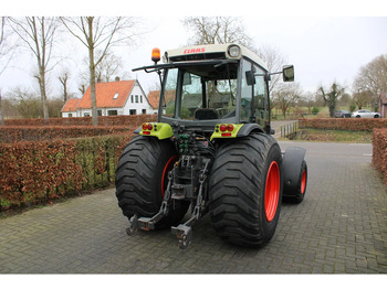 Farm tractor Claas nectis 257F: picture 4