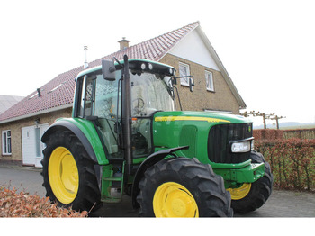 Farm tractor JOHN DEERE 6220