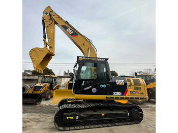 Crawler excavator CATERPILLAR 320D2