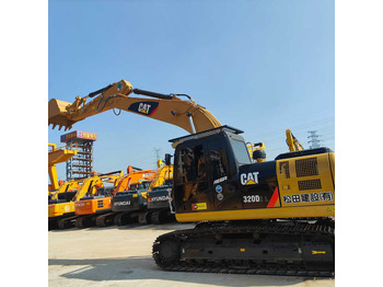 Crawler excavator CATERPILLAR 320C