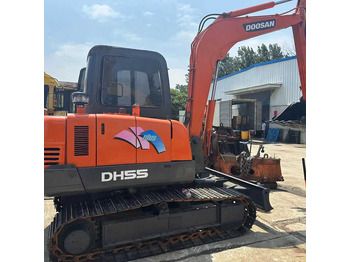 Crawler excavator DOOSAN DH55