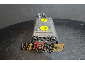 Hydraulic pump POCLAIN