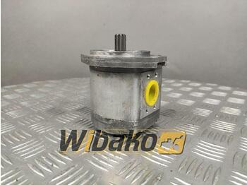 Hydraulic pump POCLAIN