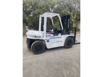 Diesel forklift TCM