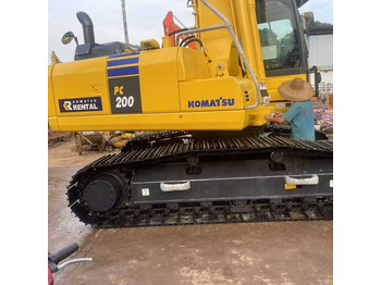 Excavator KOMATSU PC200-8
