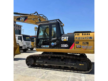Crawler excavator CATERPILLAR 320D2