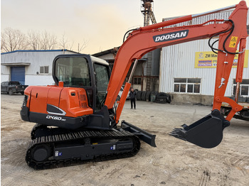 Crawler excavator DOOSAN DX60