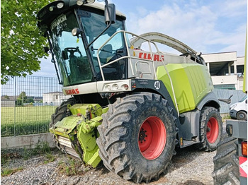 Forage harvester CLAAS Jaguar 950