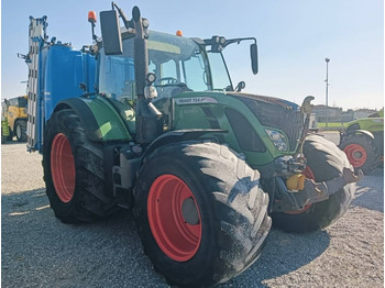 Farm tractor FENDT 724 Vario