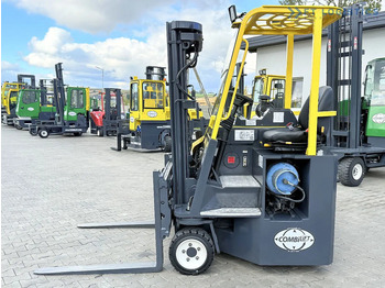 4-way reach truck Combilift C3000CB / GAS / TRIPLEX 4900MM / FREE LIFT / FORK POSITIONER / SIDE SHIFT / EXCELLENT CONDITION / Wide range of four-way and sid: picture 3