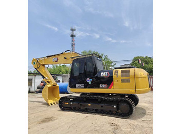 Crawler excavator CATERPILLAR 320D2