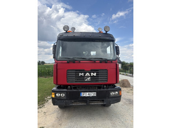 Cab chassis truck MAN F2000 27.464 6X4: picture 2
