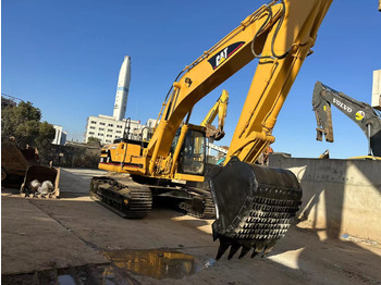 Crawler excavator CATERPILLAR 325B: picture 4