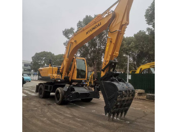 Wheel excavator HYUNDAI R210W-9: picture 3