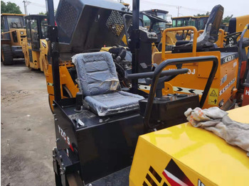 XCMG YZC5 leasing XCMG YZC5: picture 4