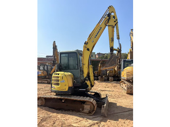 Crawler excavator
