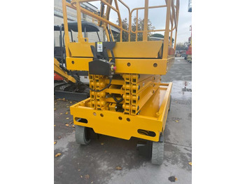 Scissor lift Haulotte COMPACT 12: picture 3