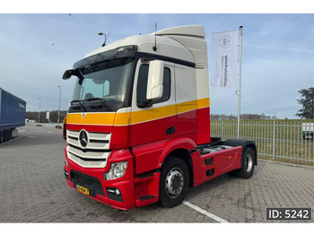 Tractor unit MERCEDES-BENZ Actros 1842