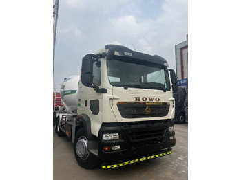 Concrete mixer truck SINOTRUK HOWO