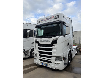 Tractor unit SCANIA S 500