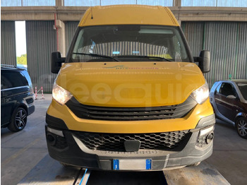 School bus Iveco Daily: picture 2 School bus Iveco Daily: picture 2