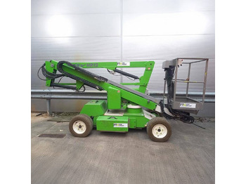 Articulated boom NIFTYLIFT