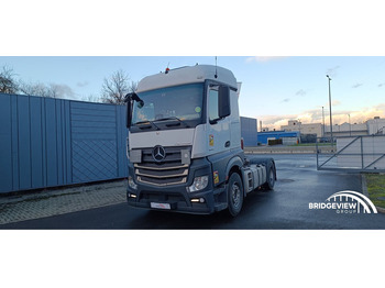 Tractor unit MERCEDES-BENZ Actros 1842