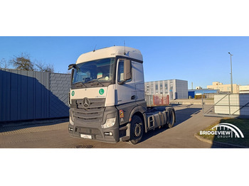 Tractor unit MERCEDES-BENZ Actros 1842