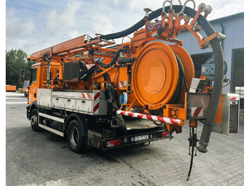 Vacuum truck MAN TGM 15.240