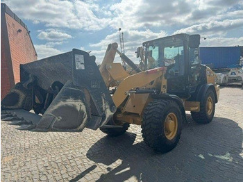 Wheel loader CAT 906: picture 2 Wheel loader CAT 906: picture 2