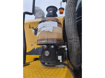 Wheel loader CAT 950 M: picture 3