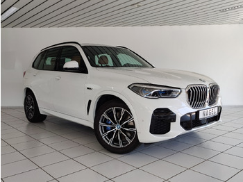 SUV BMW X5 xDrive 45 e M Sport HiFi HUD Pano Leder Laser: picture 4 SUV BMW X5 xDrive 45 e M Sport HiFi HUD Pano Leder Laser: picture 4