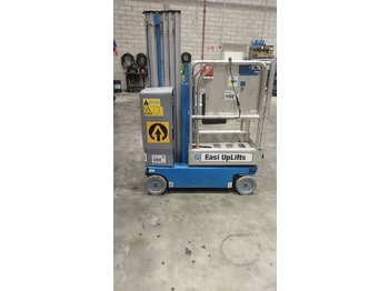 Vertical mast lift GENIE