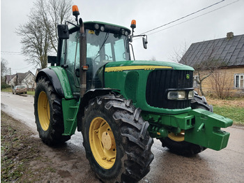 Farm tractor JOHN DEERE 6820