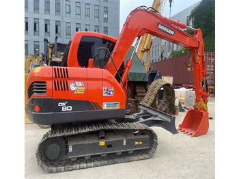 Mini excavator DOOSAN DX80