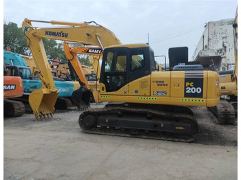 Crawler excavator KOMATSU PC200-7