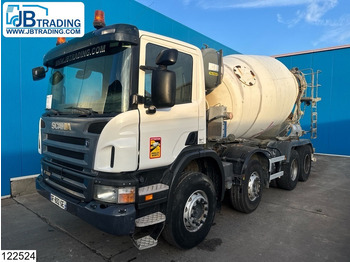 Concrete mixer truck SCANIA P