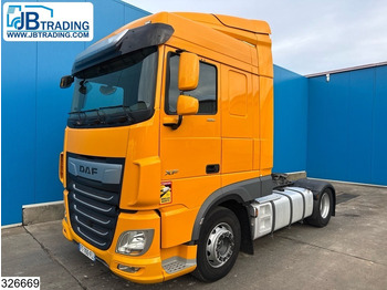 Tractor unit DAF XF 480