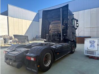 Tractor unit RENAULT T520: picture 4
