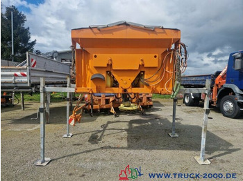 Sand/ Salt spreader for Municipal/ Special vehicle 2m3 Winter Feuchtsalzstreuer Außenradantrieb: picture 3
