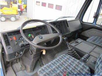 Construction machinery Mercedes-Benz 1831 4x4 Menzi Muck Baum Stubben - Wurzelfräse: picture 3