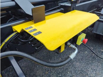 Hook lift truck MAN TGL 12.250 with NEW Containersystem / Hooklift JIMECA: picture 5 Hook lift truck MAN TGL 12.250 with NEW Containersystem / Hooklift JIMECA: picture 5